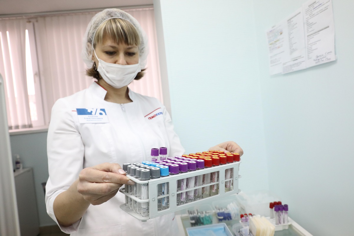 Эксперт Франк назвала шарлатанством процедуры очистки крови от микропластика